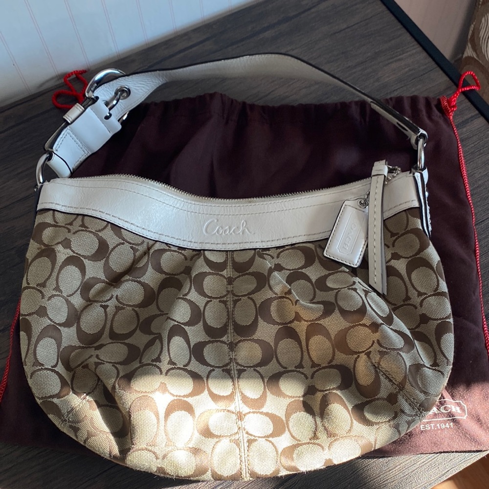 Coach shoulder bag tan/white
